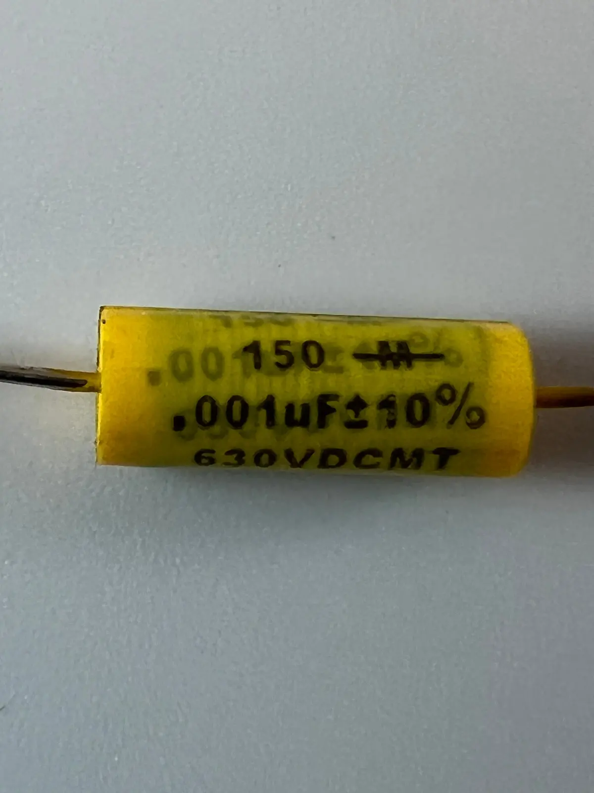 Mallory 150S - Capacitor - .001Uf @ 630 Vdc - Axial Lead 1