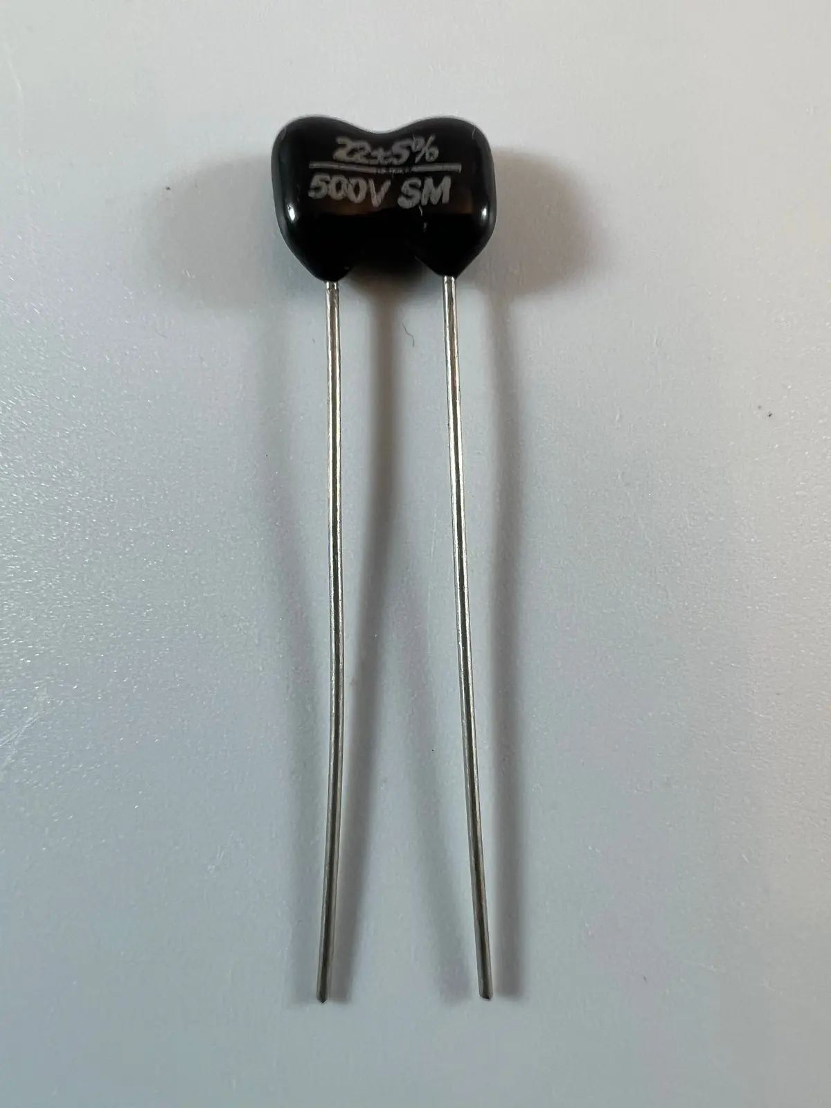 Capacitor - 22Pf 500V Silver Mica +/-5% - Capacitor 1