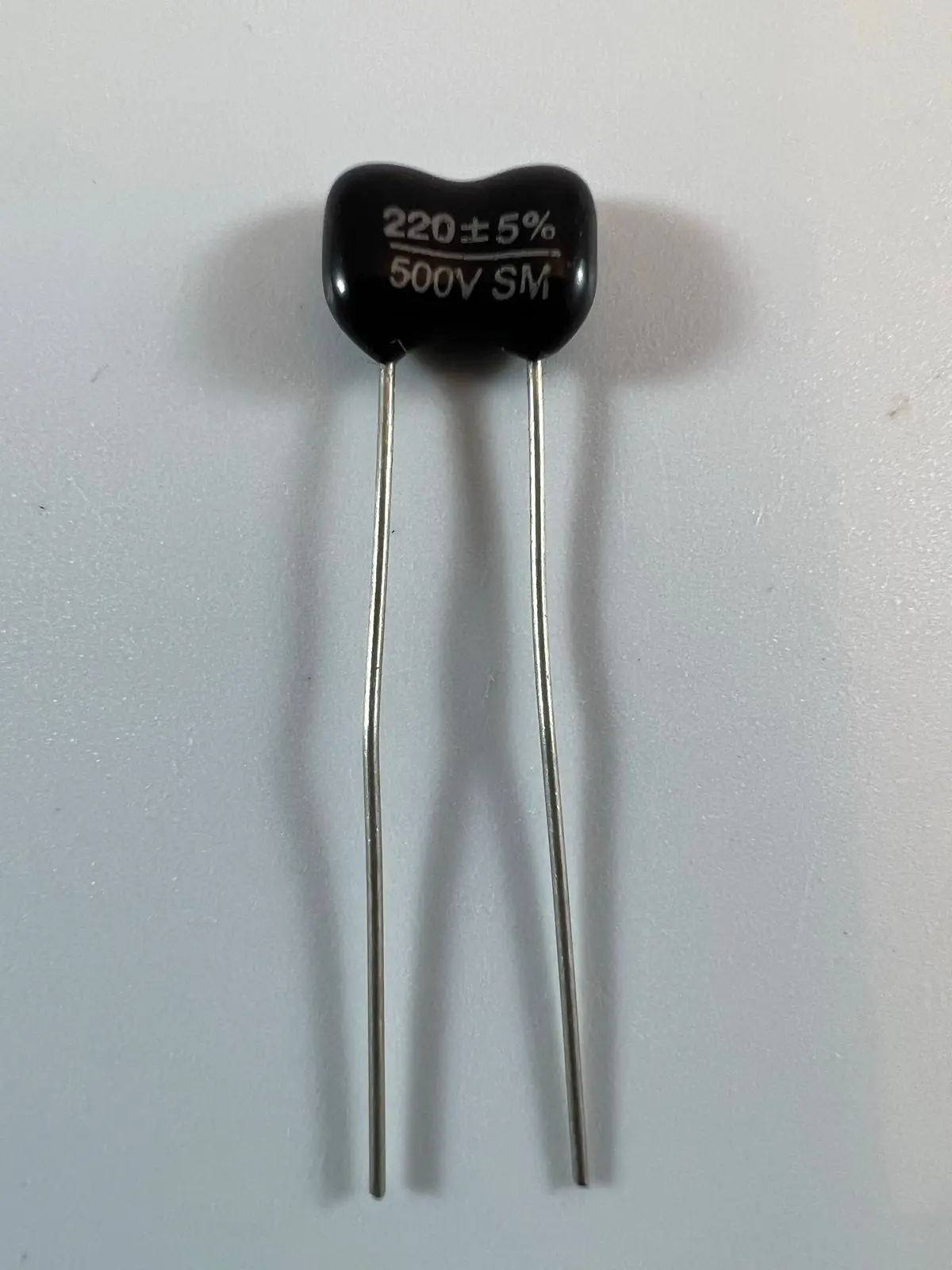 Capacitor - 220Pf 500V Silver Mica +/-5% - Capacitor 1