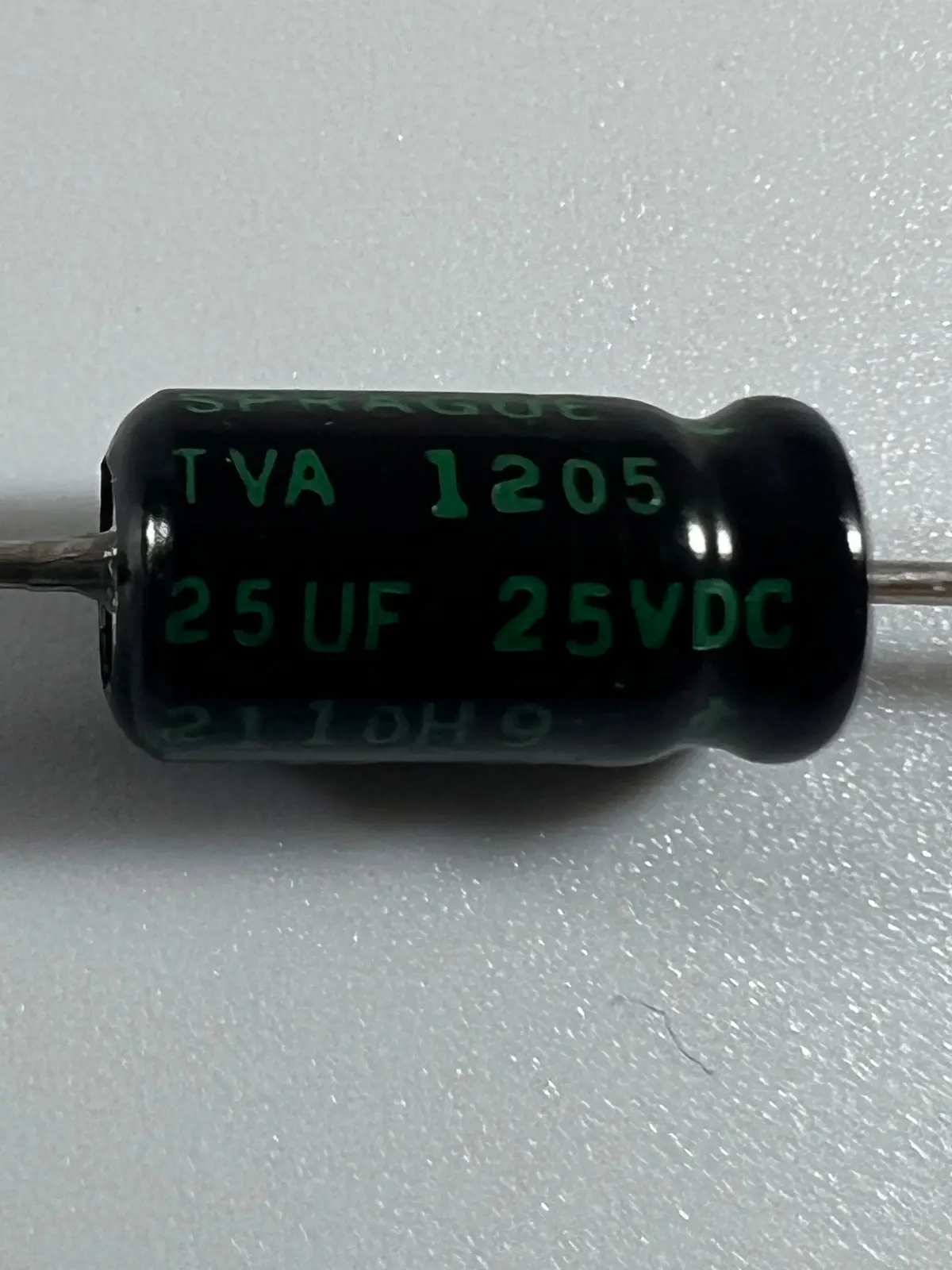 Sprague Atom - Aluminum Electrolytic - 25Μf @ 25 Vdc 1