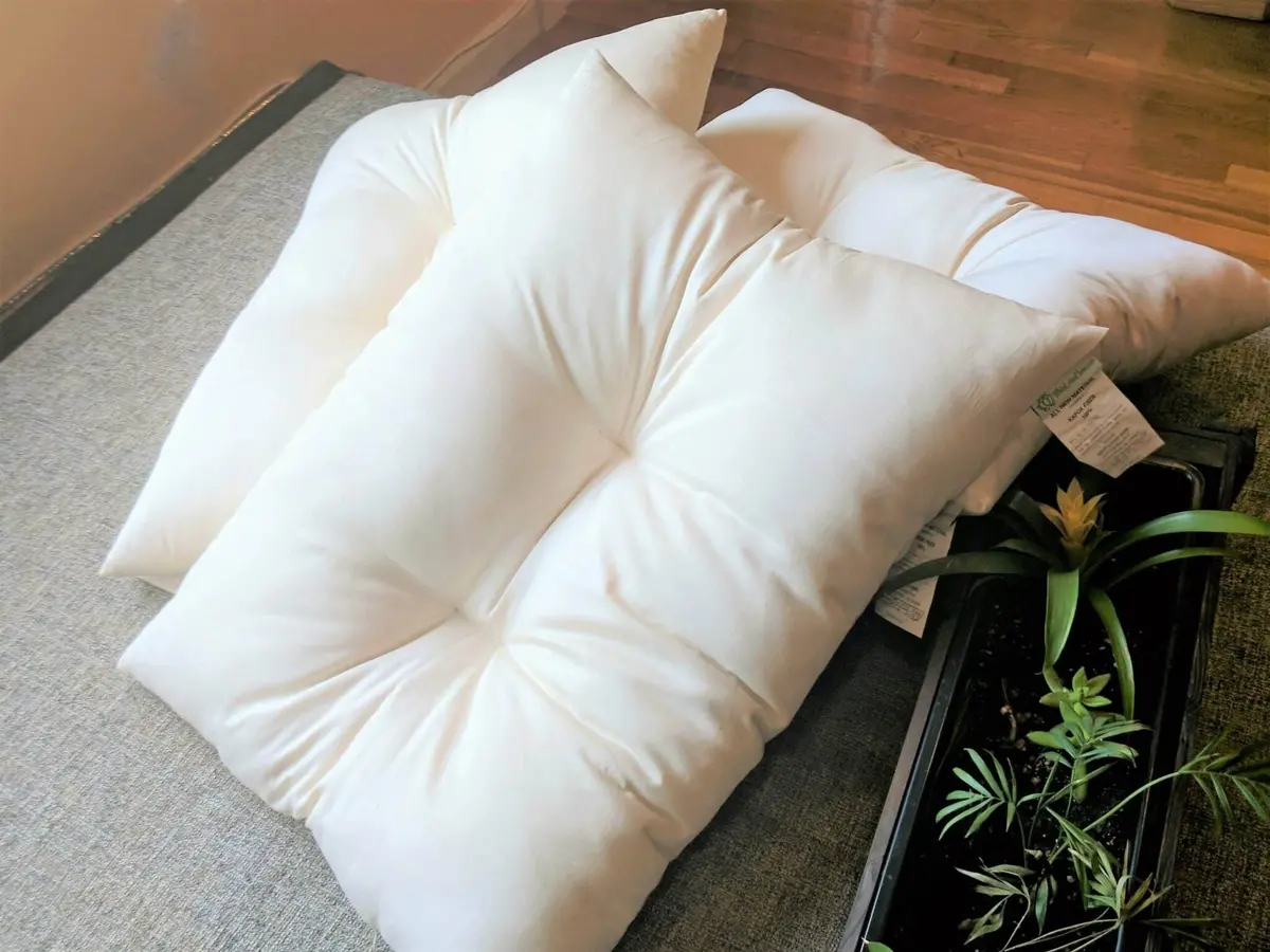 White Lotus Organic Cotton Contour Pillow 1