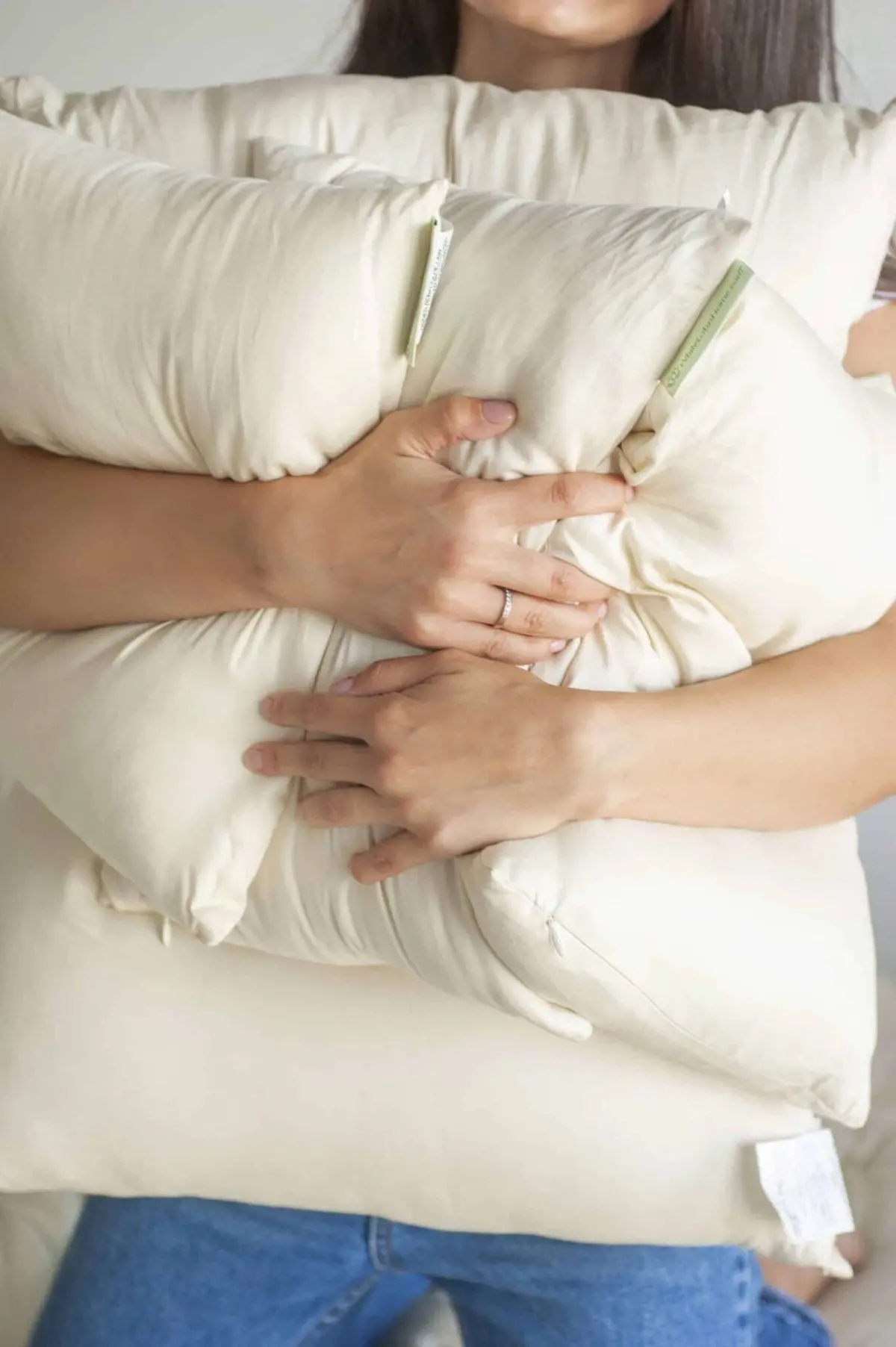 White Lotus Kapok Pillows With Organic Casing 8
