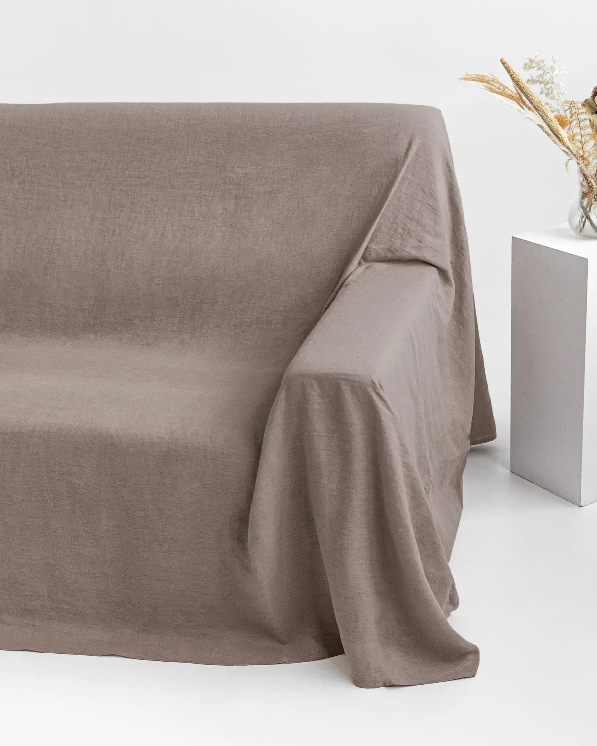 Magiclinen Mocha Linen Couch Cover 1