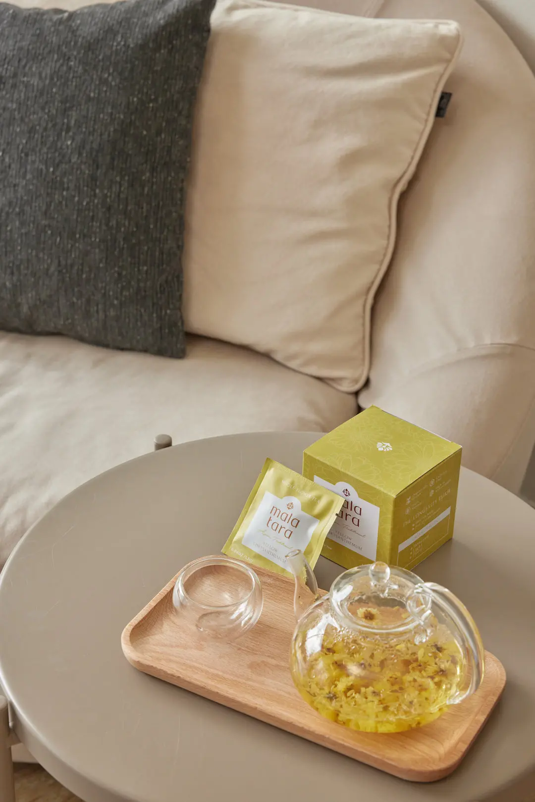 Mala Tara Yellow Chrysanthemum Whole Flower Tea Box 1