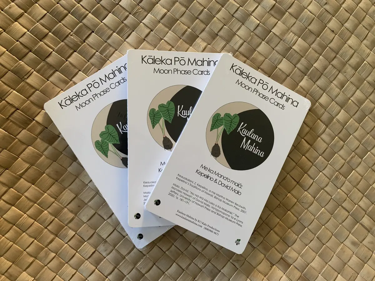 Kāleka Pō Mahina / Moon Phase Cards 1