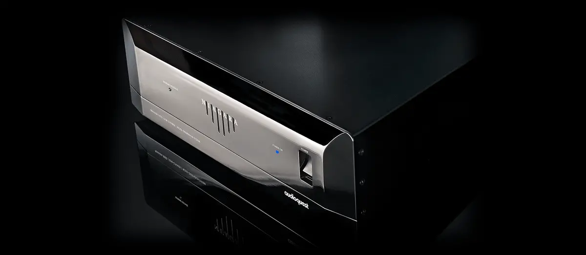 Audioquest Niagara 5000  Power Conditioner 1