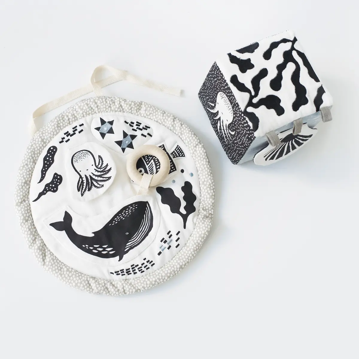 Wee Gallery Ocean Baby Bundle 1