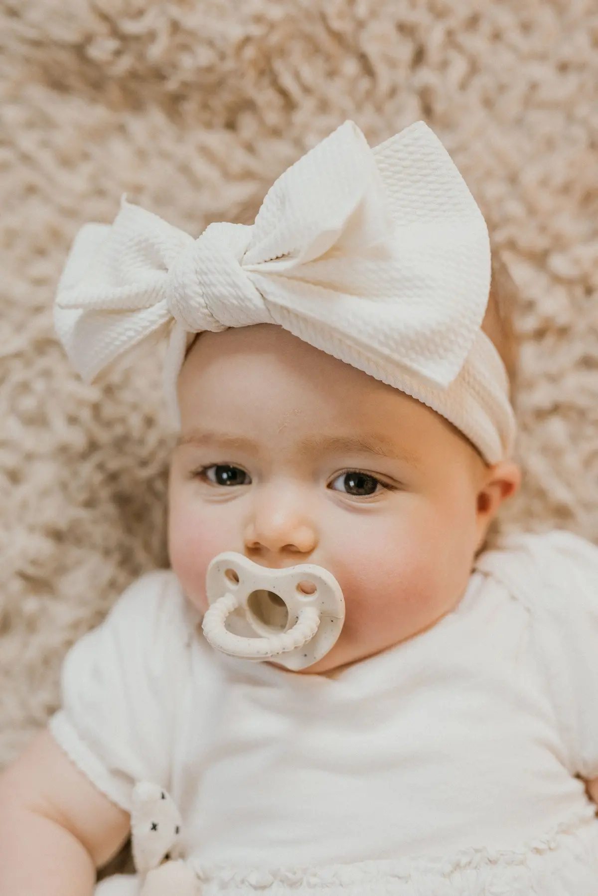 Three Hearts Sili Soother - Flat 1