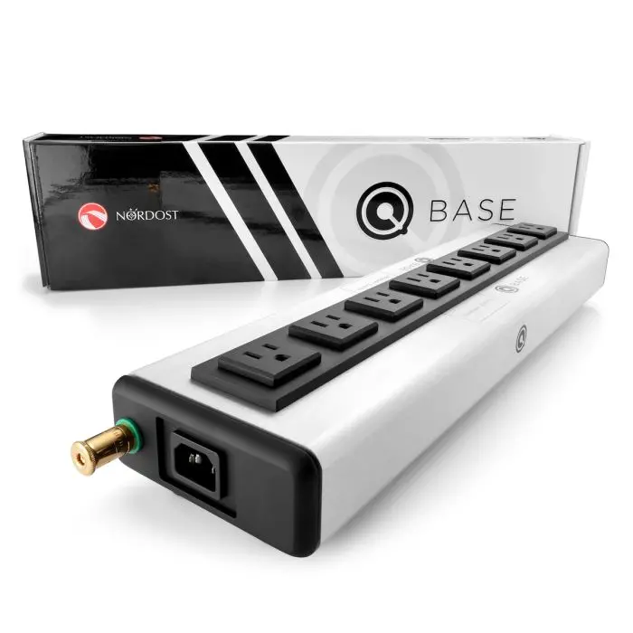 Nordost Qrt Qbase Qb8 Mark Iii – Ac Distribution Unit 1
