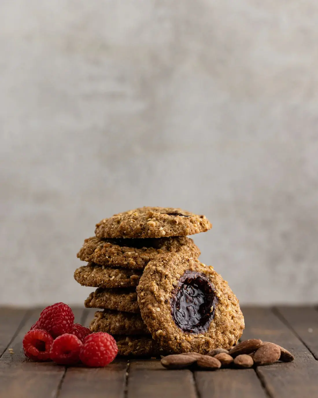 Butterfly Bakery Raspbery Almond Cookies 2-Pack (8 Cookies) 1