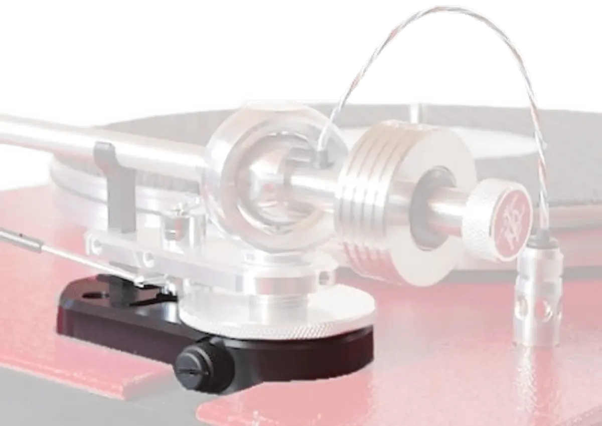 Vpi Traveler Armbase 1
