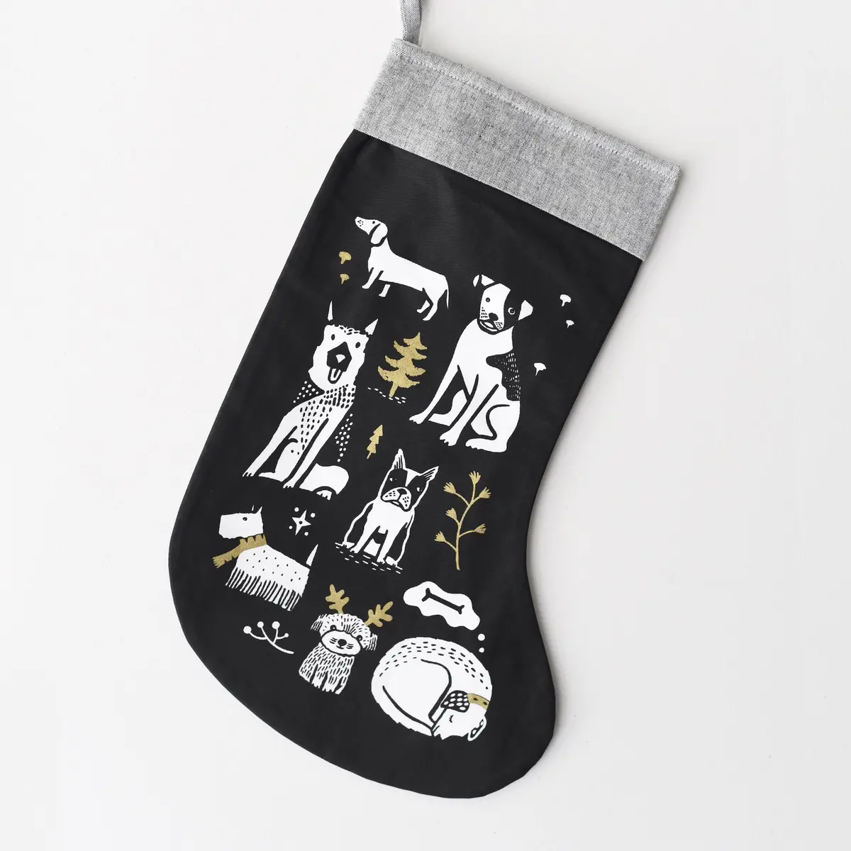 Wee Gallery Festive Pups Stocking 1