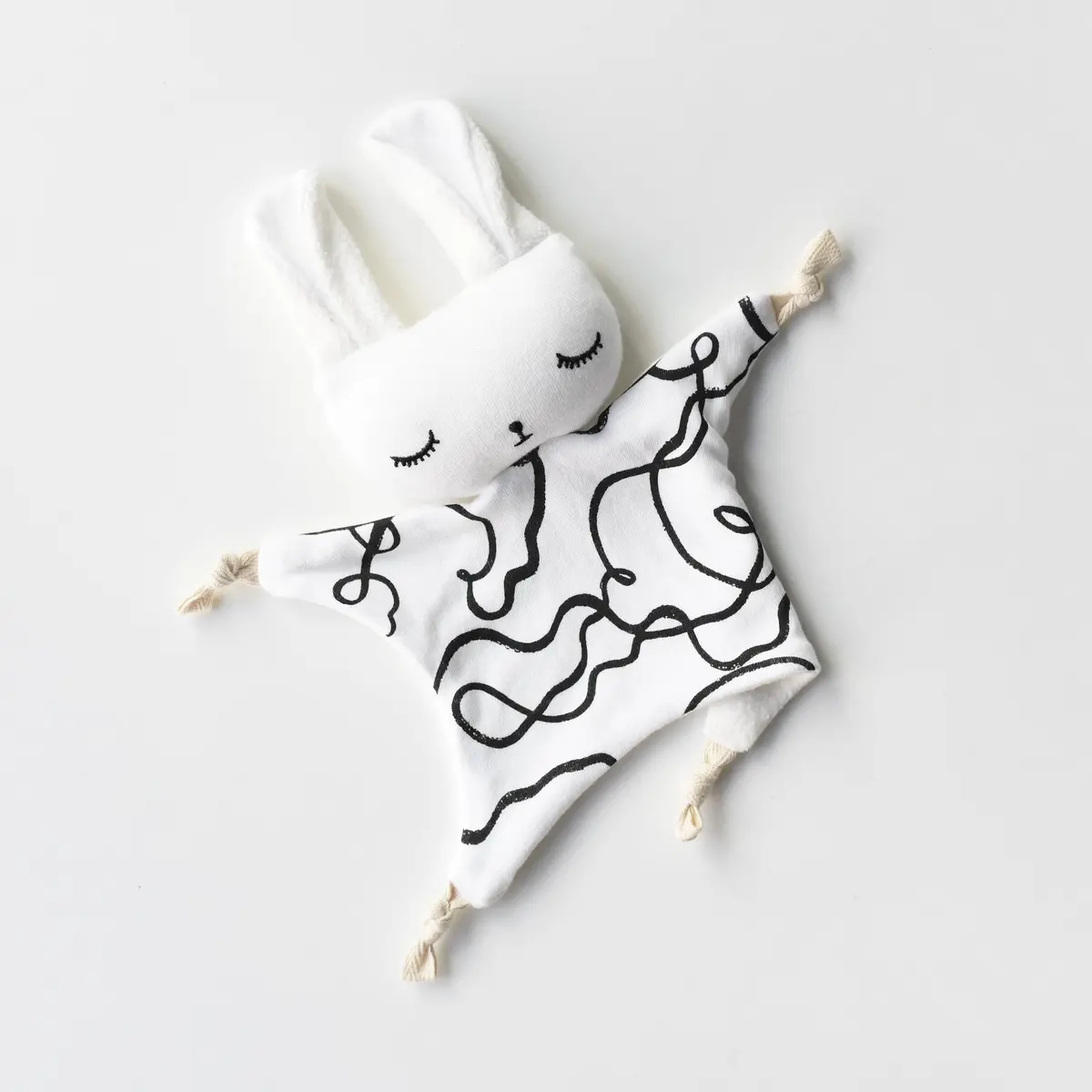 Wee Gallery Cuddle Bunny - Ribbons 1