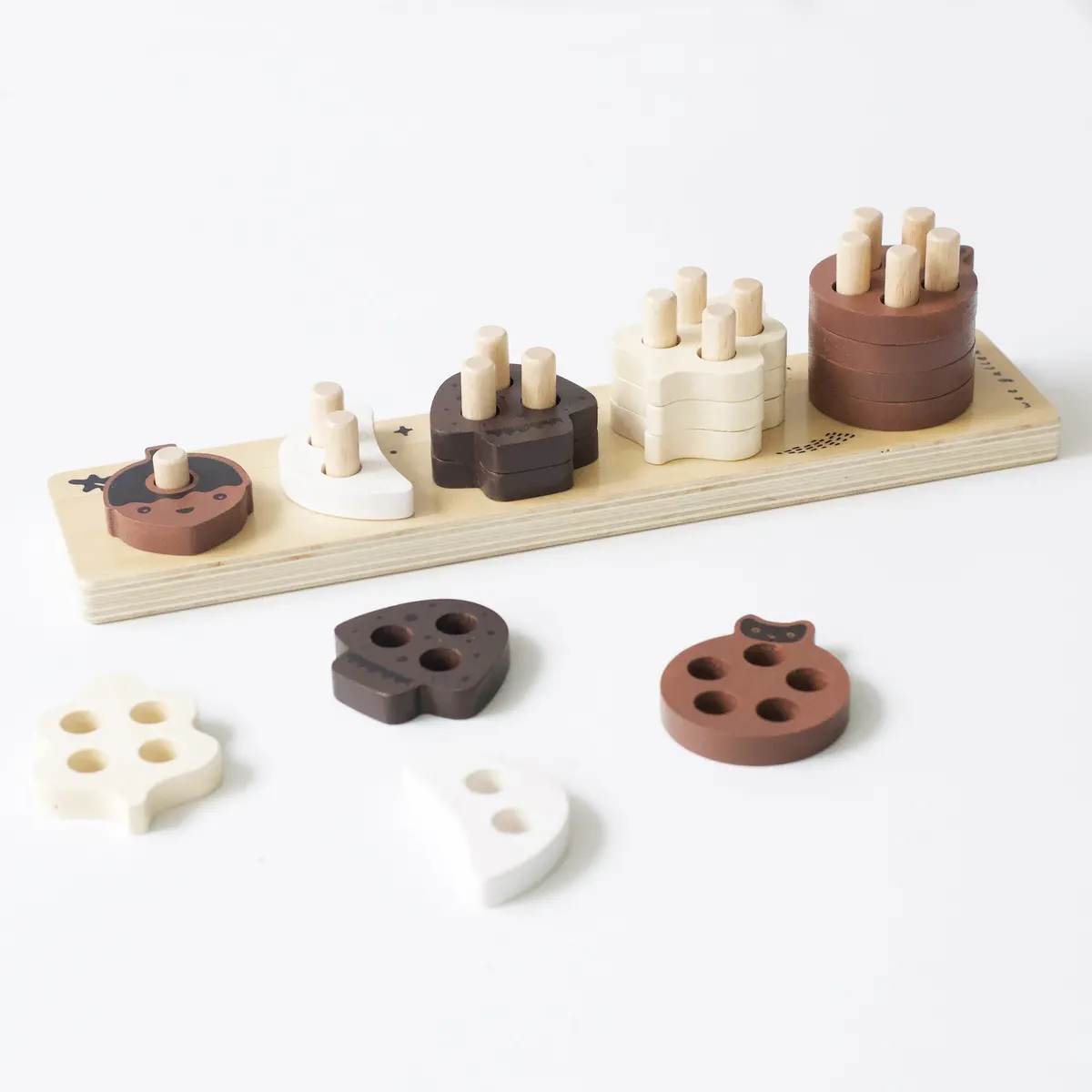 Wee Gallery Count And Stack Toy 1