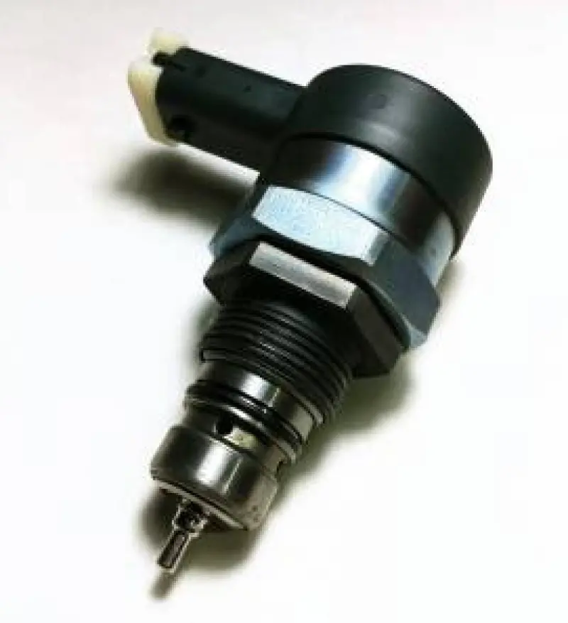 Exergy High-Pressure Relief Valve – 2000 Bar (29,000 Psi), M14X1.5 Outlet, For Dodge Cummins 5.9L Engines 1